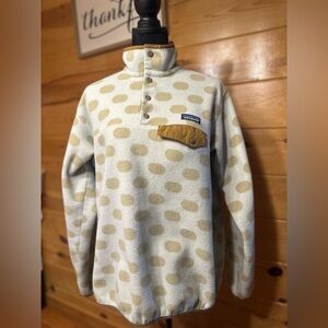 Patagonia Cream and Tan Polka Dot Sweatshirt